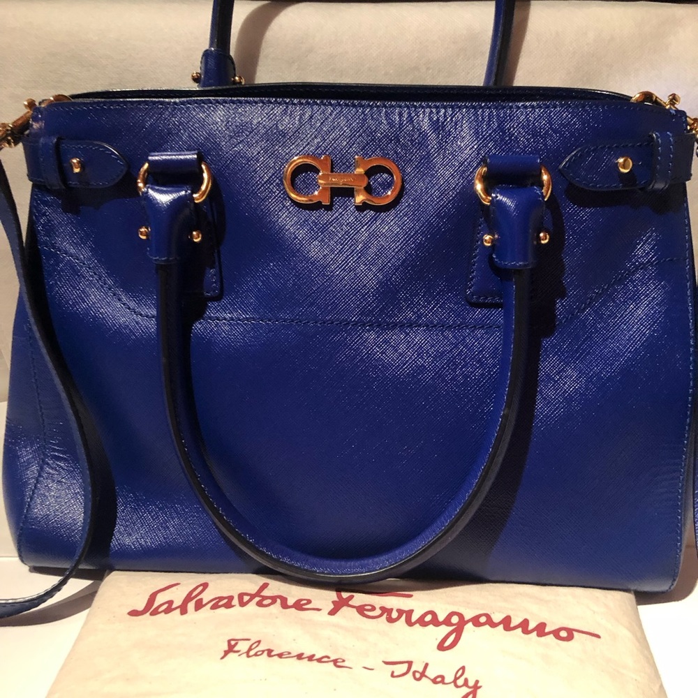 Gorgeous Salvatore Ferragamo lapis blue textured leather handbag with strap
